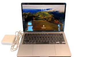 Apple MacBook Pro 13in Laptop - Silver 